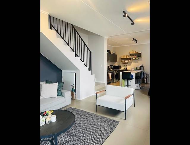 2 BEDROOM DUPLEX FOR SALE IN BRYANSTON